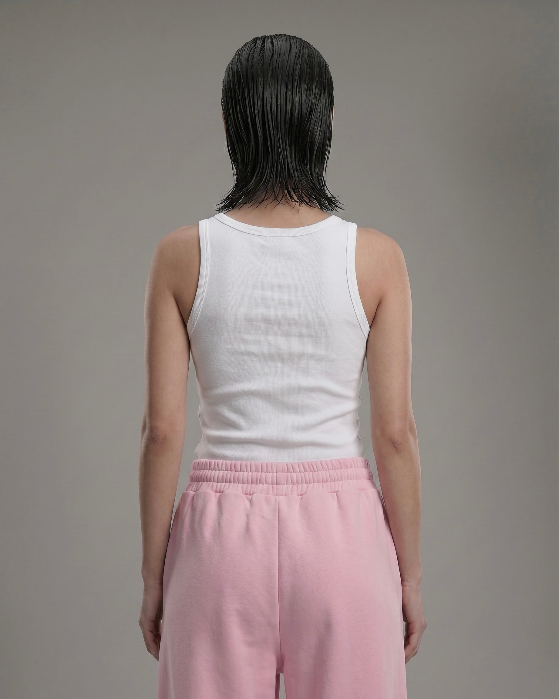 2-Piece Women Set: Ribbed Tank Top and Wide-Leg Sweatpants - Pink