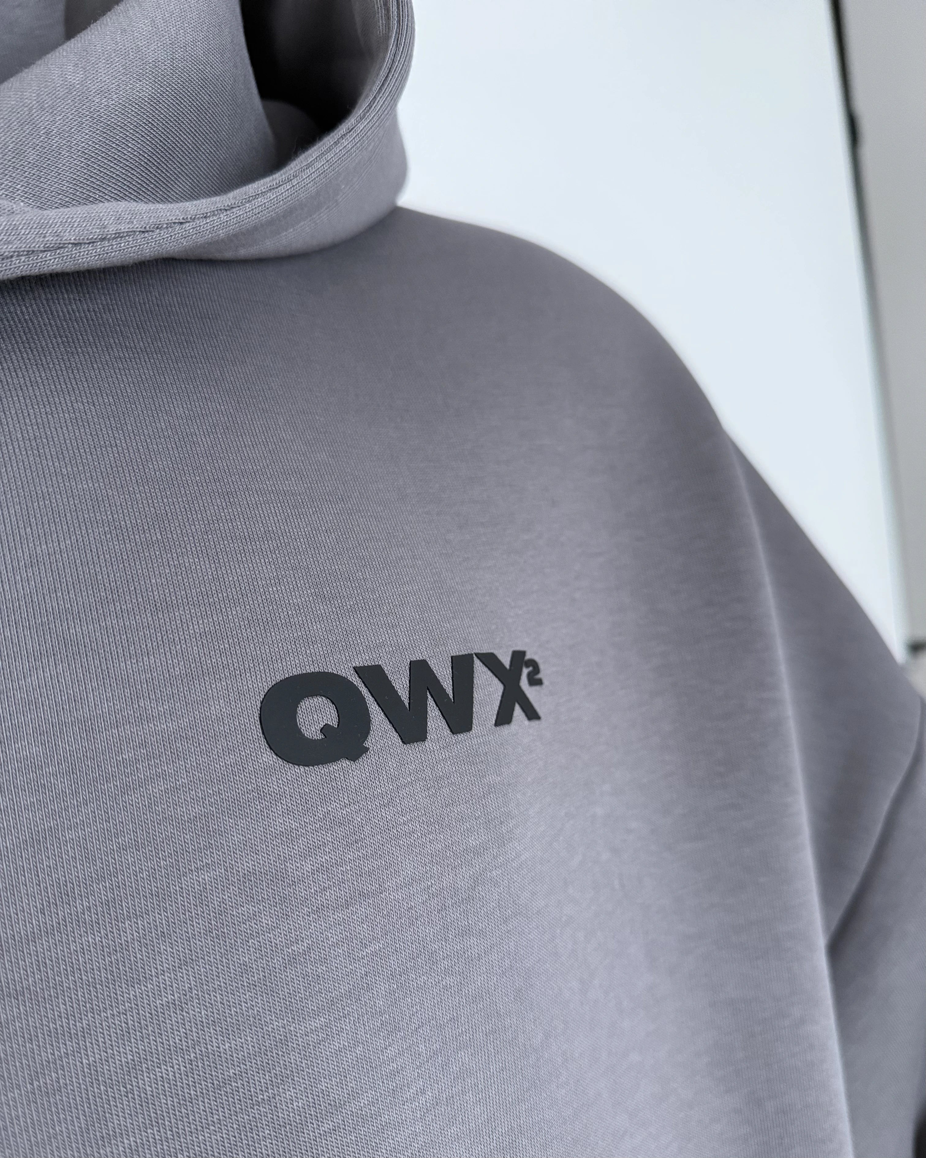 Conjunto de 2 piezas para hombre: Sudadera con capucha Eternity y pantalón corto Eternity (gris)