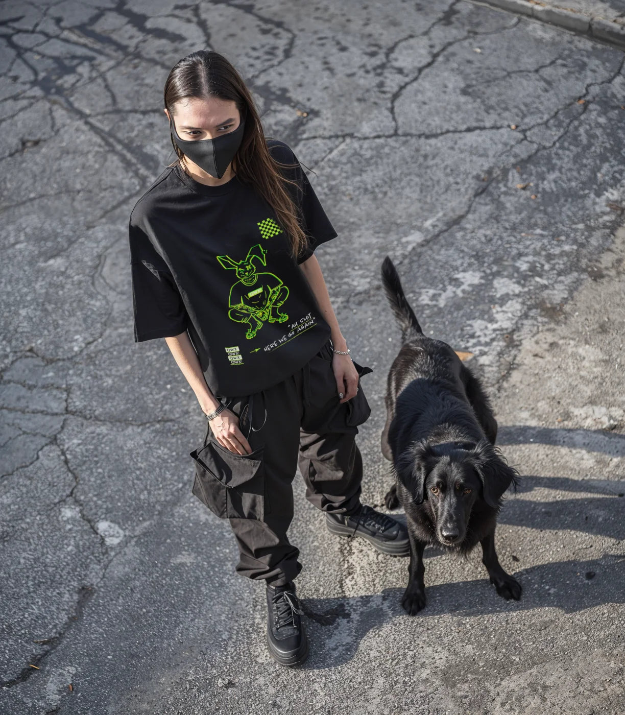 Camiseta Verde UV – Cazador de Lobos