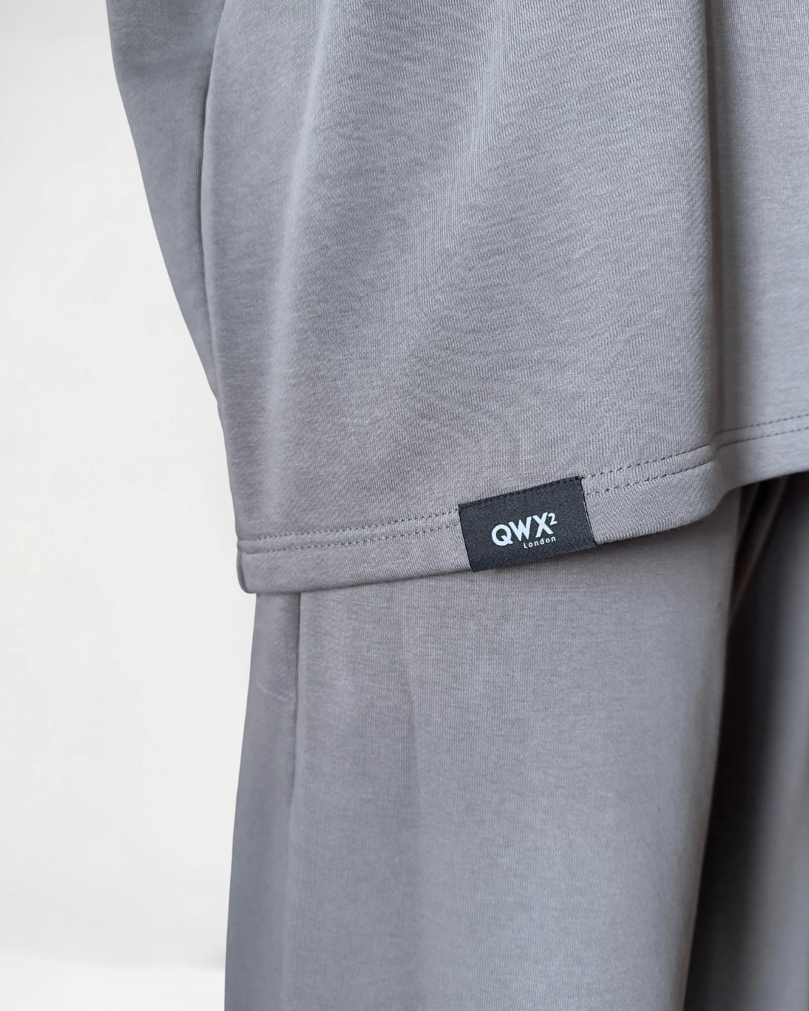 Maglione grigio urbano