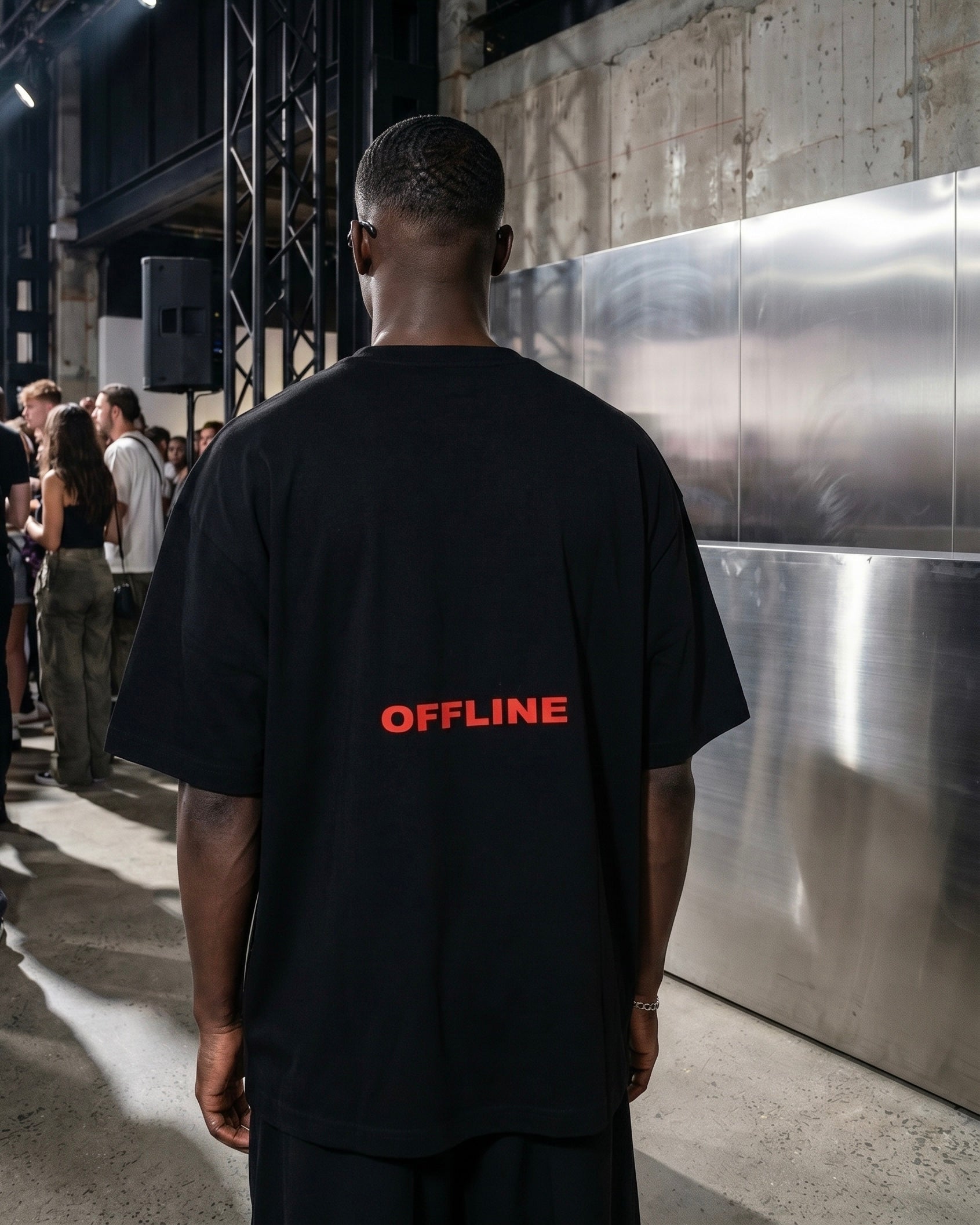 T-SHIRT OFFLINE – BLACK