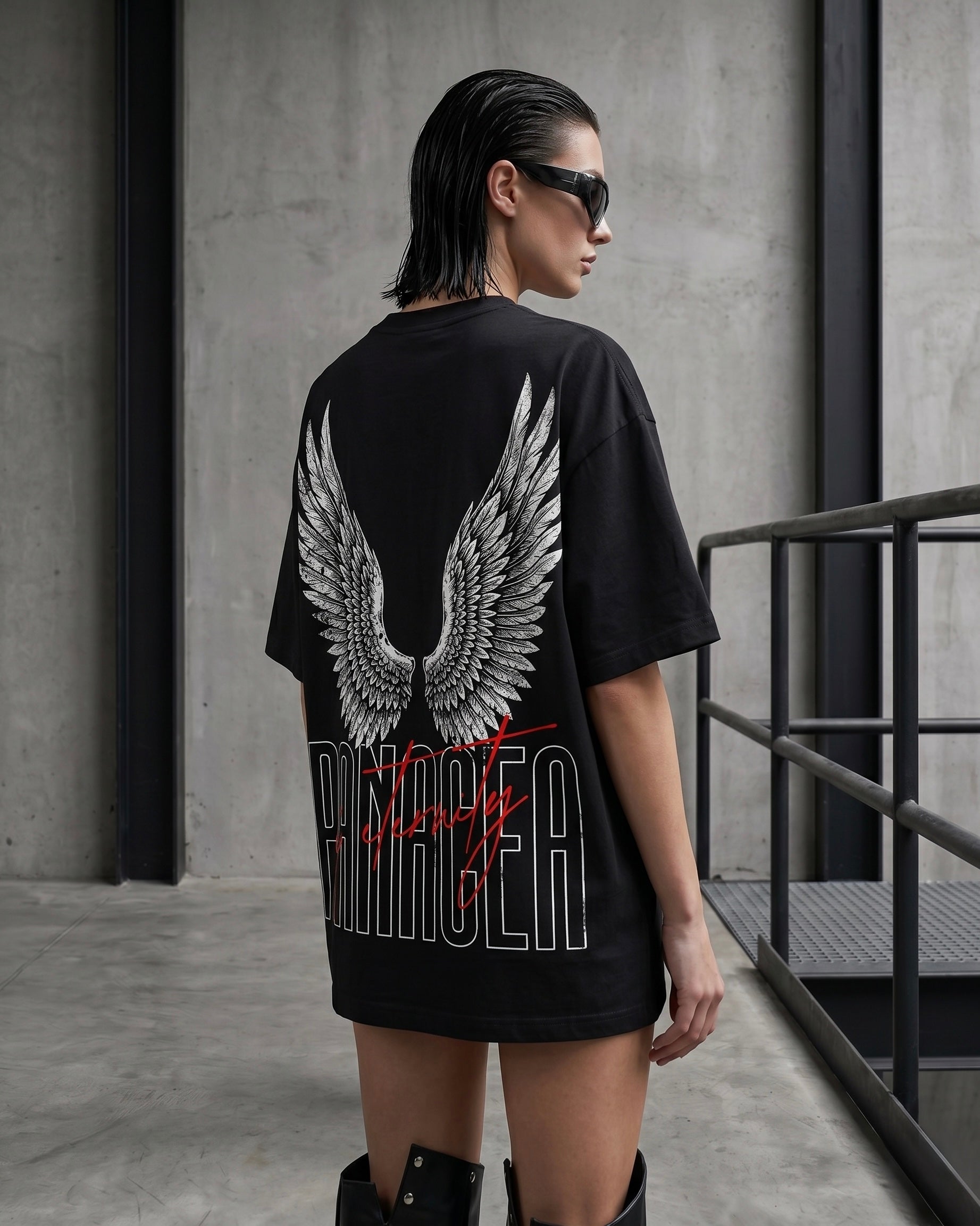 T-SHIRT PANACEA – BLACK