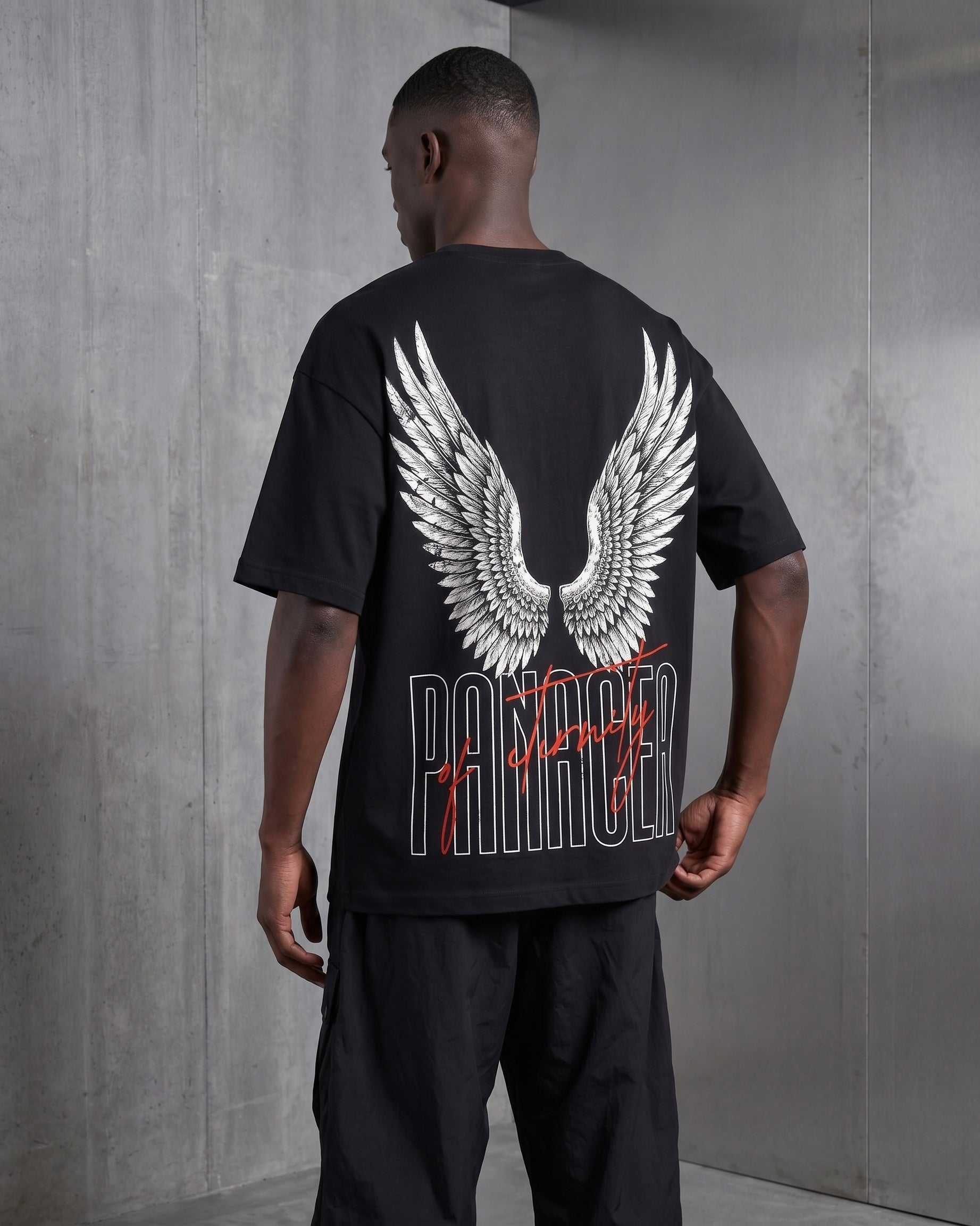 T-SHIRT PANACEA – SCHWARZ