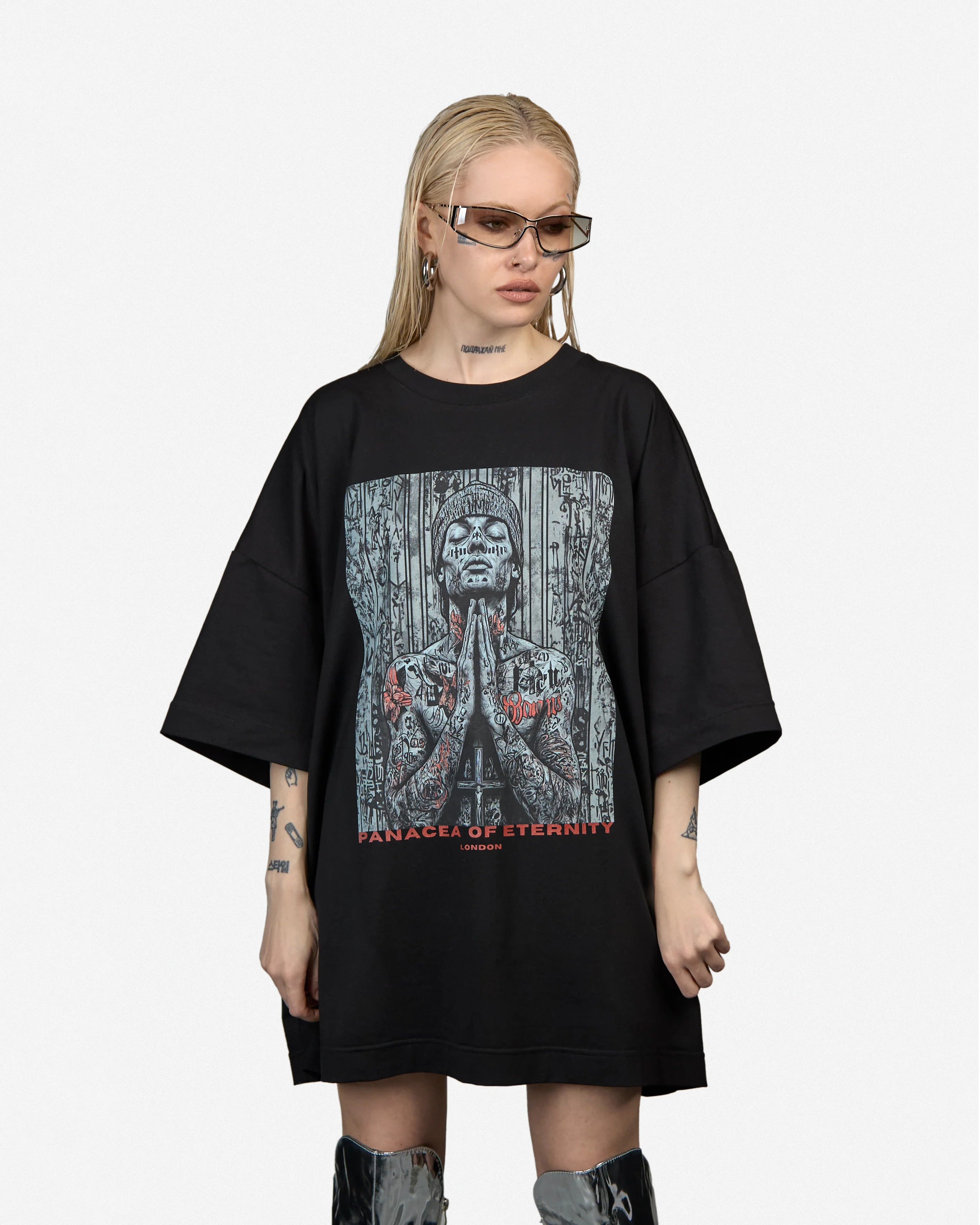 Camiseta Oración Redimida – Negra