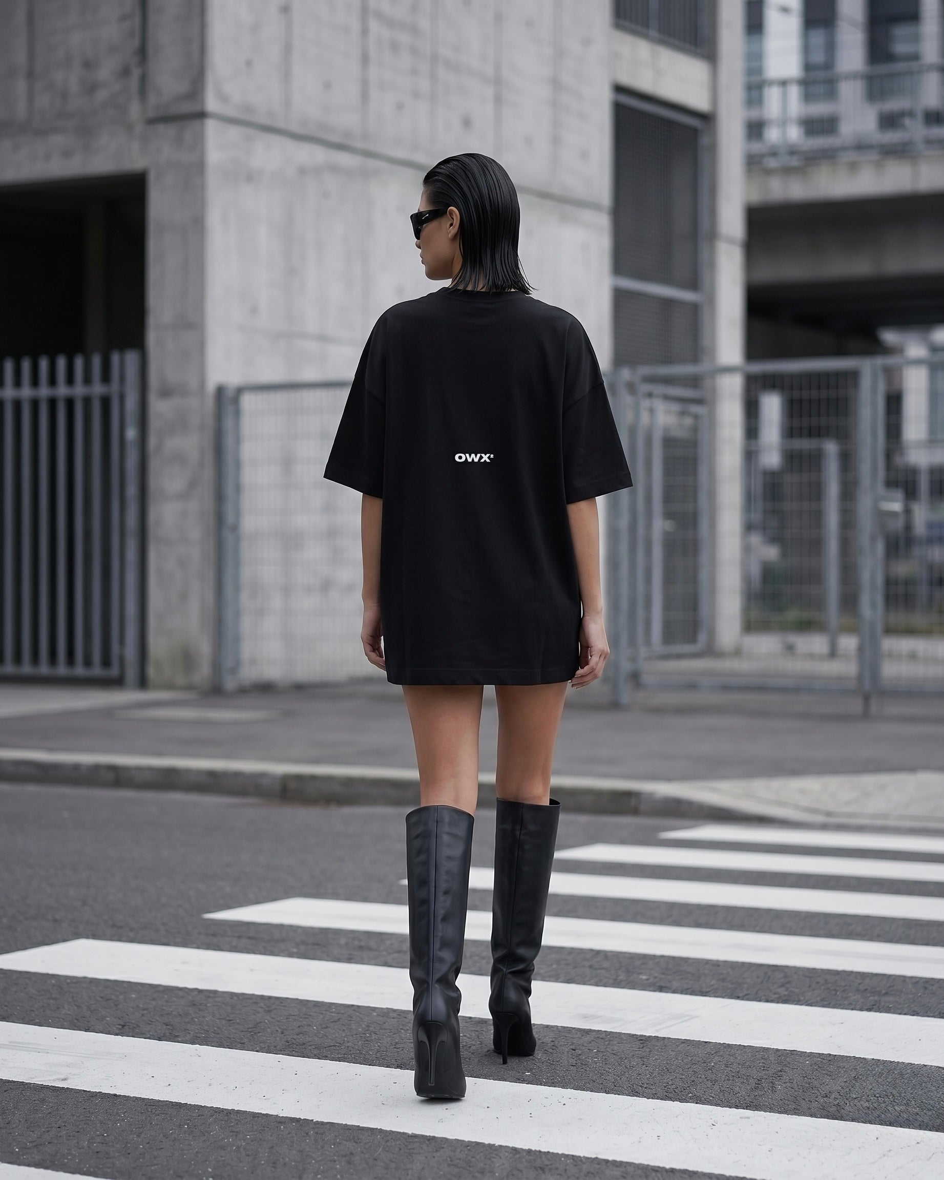 T-SHIRT GOTTES ARCHITEKTUR – SCHWARZ