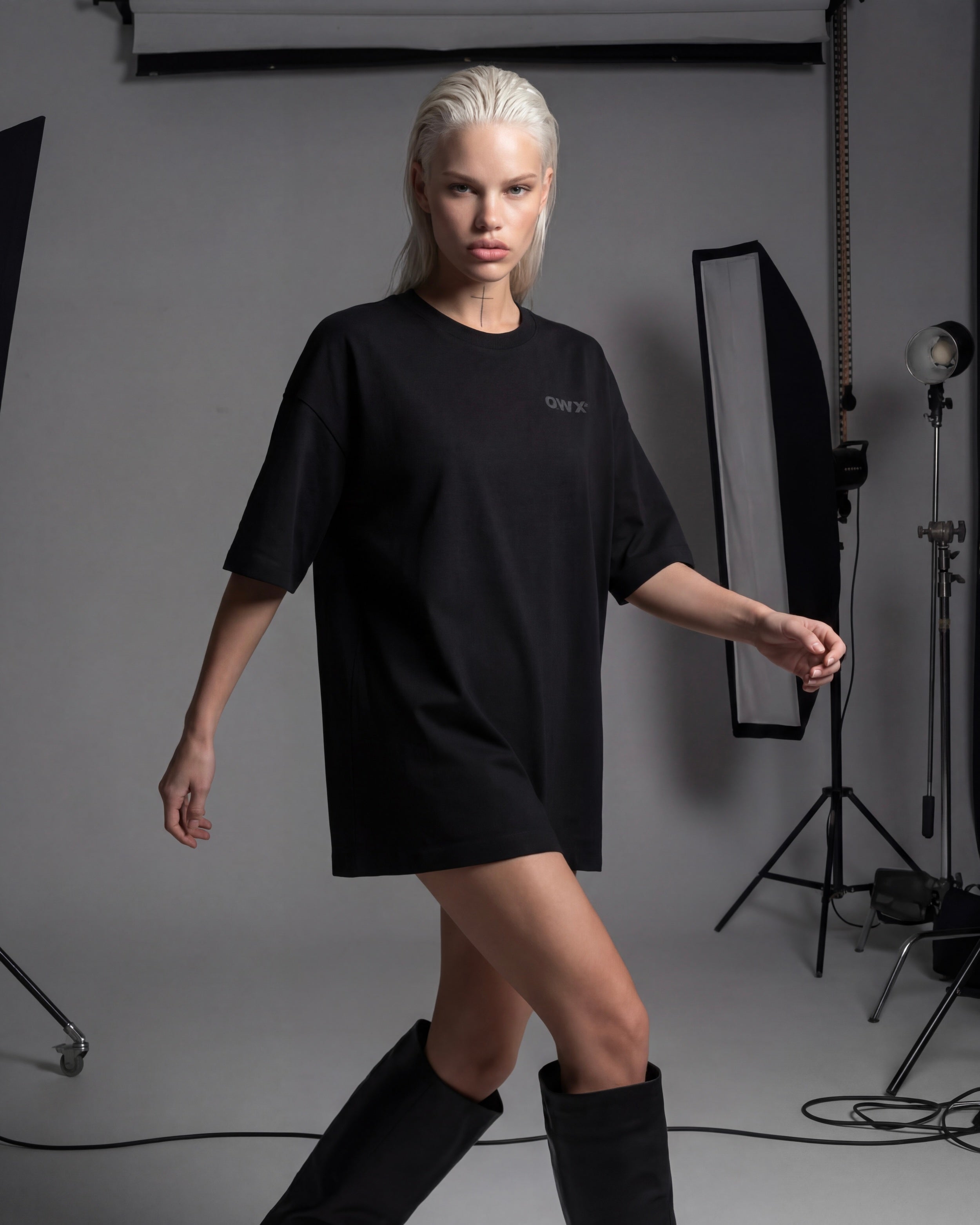 Camiseta Mírame – Negra