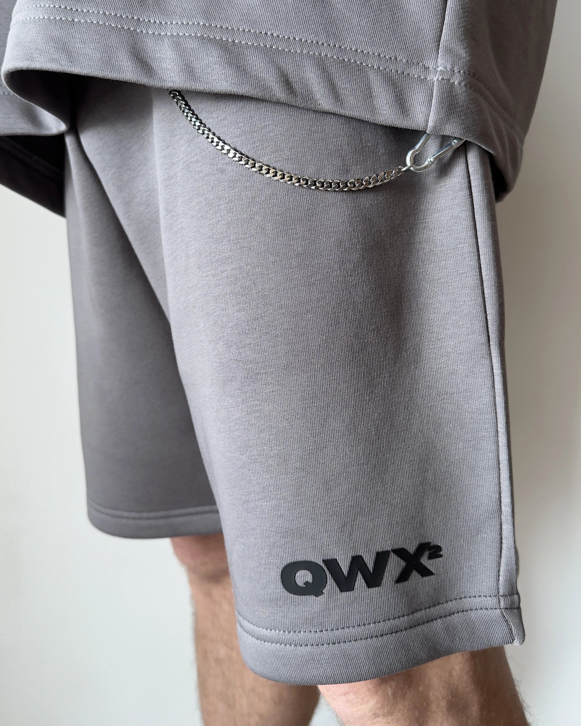 Conjunto de 2 piezas para hombre: Sudadera con capucha Eternity y pantalón corto Eternity (gris)