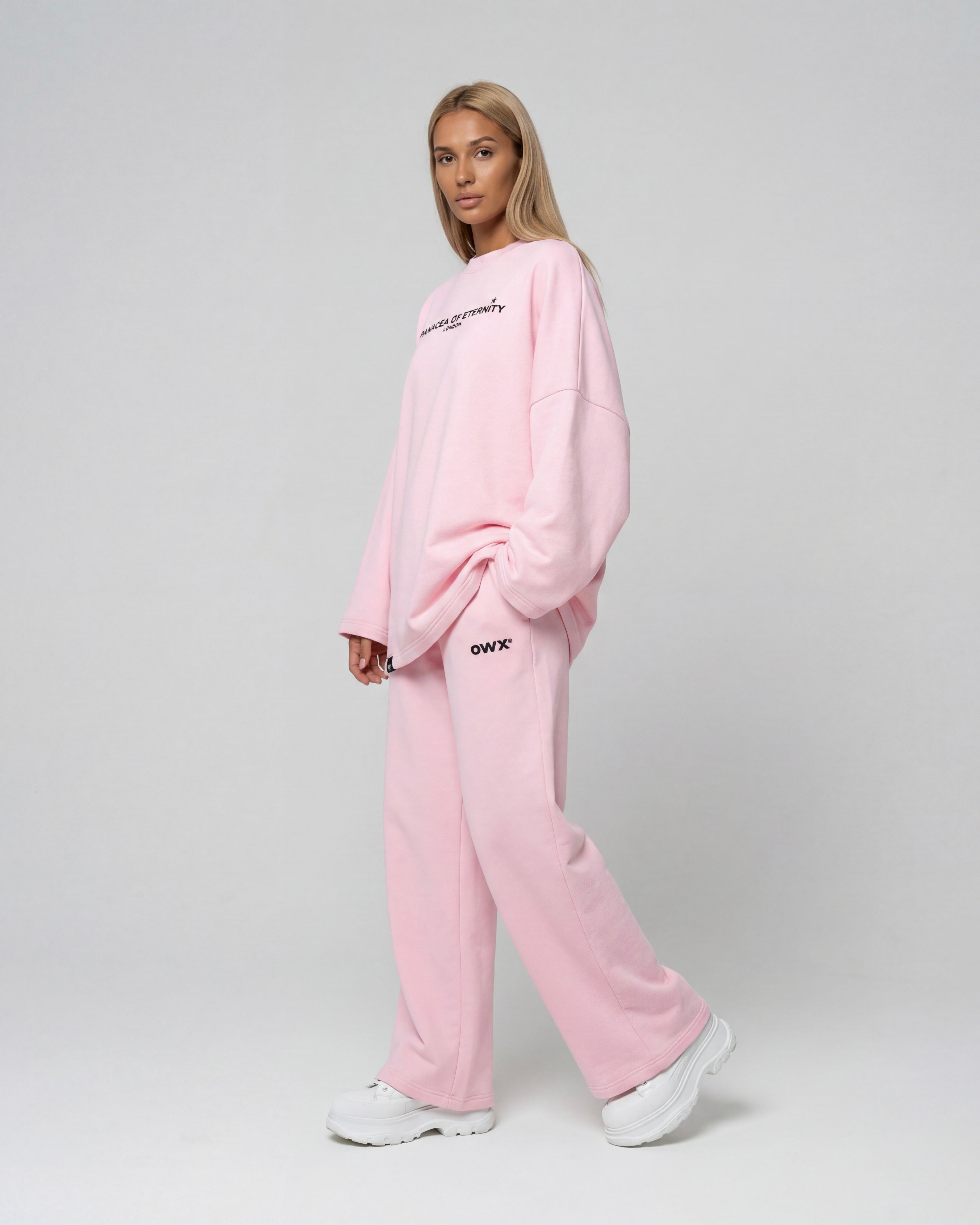 2-Piece Women Set: Urban Sweater and Wide-Leg Sweatpants – Pink