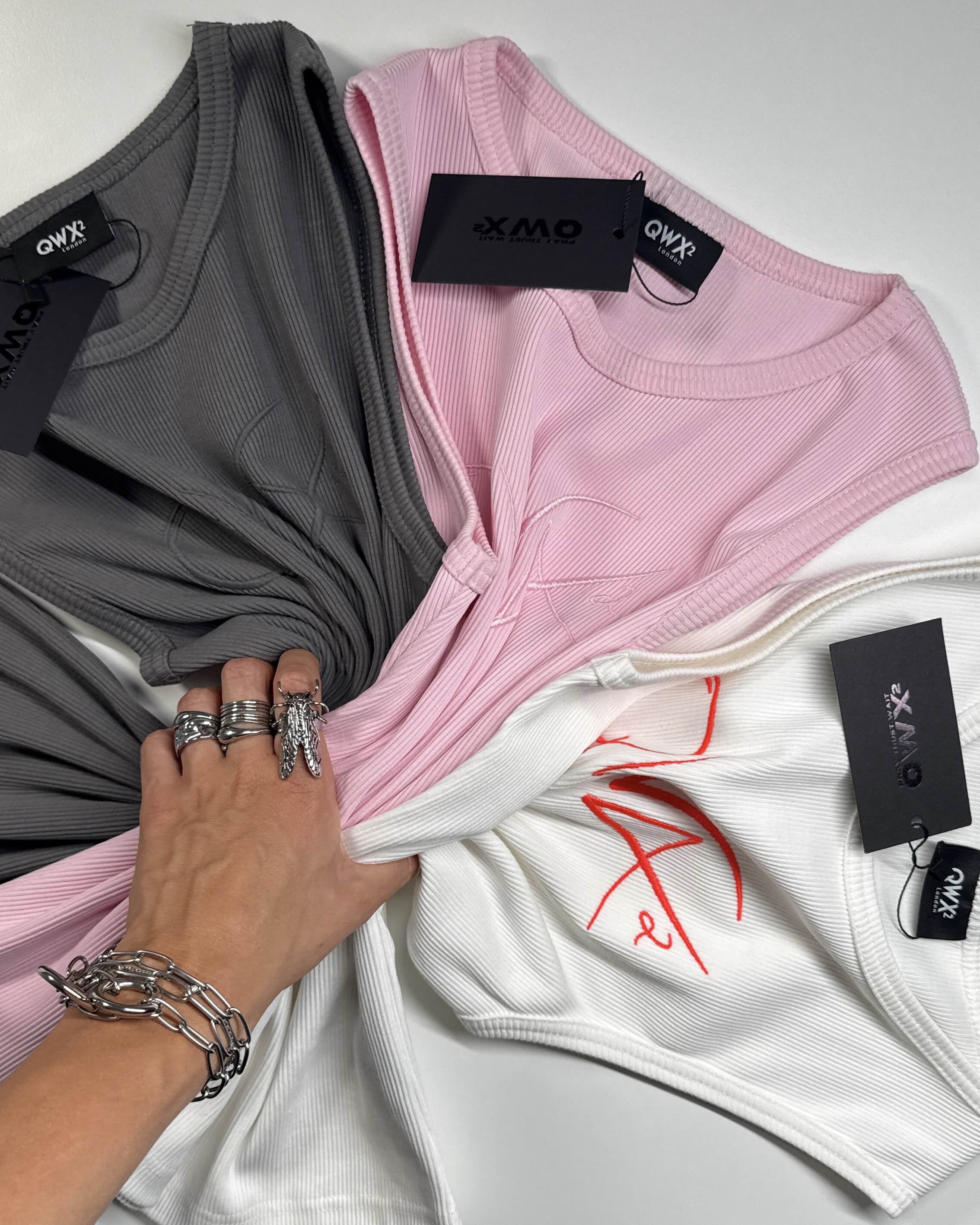 CAMISETA DE TIRANTES CANALÉ – ROSA