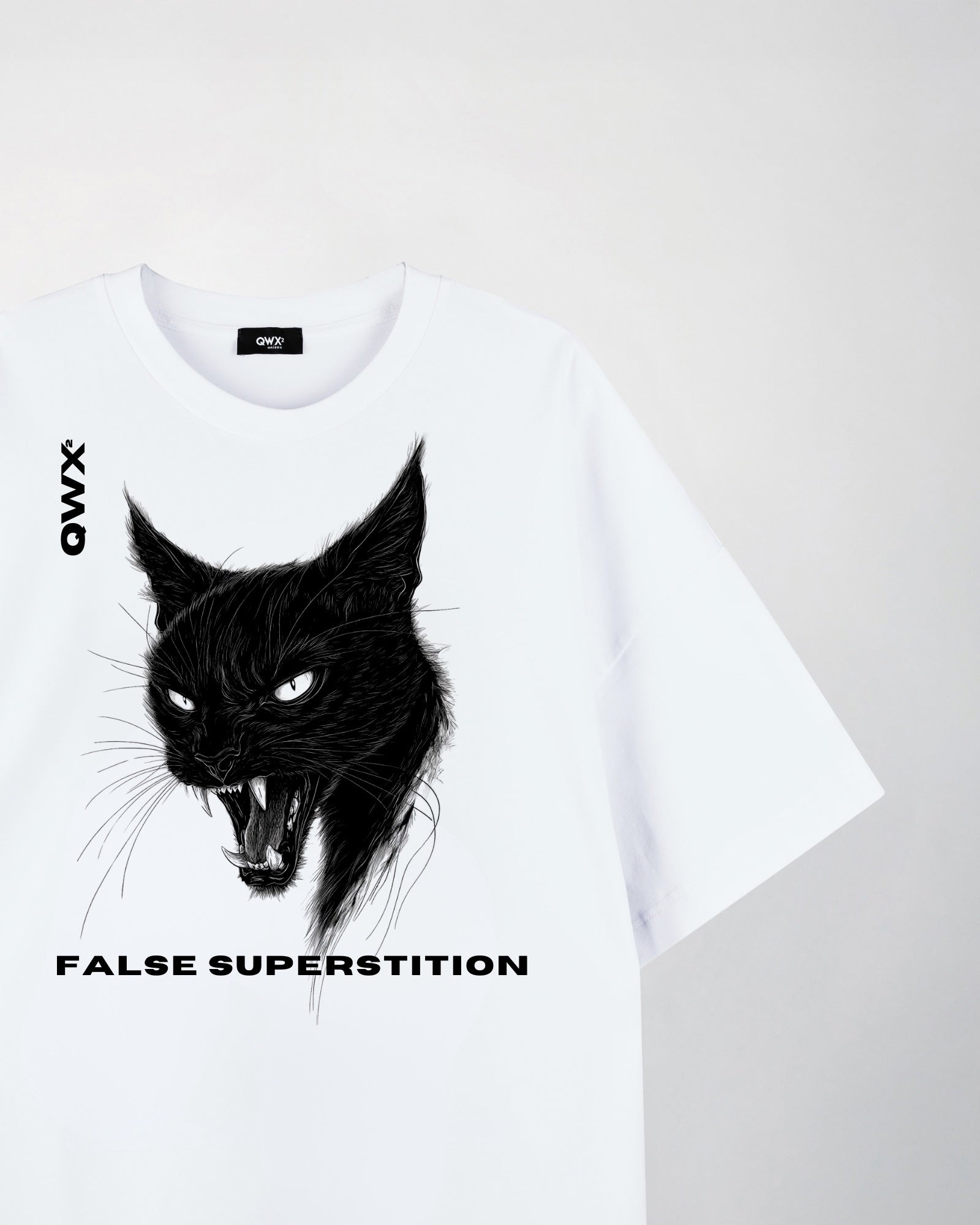 CAMISETA FALSA SUPERSTICIÓN – BLANCO
