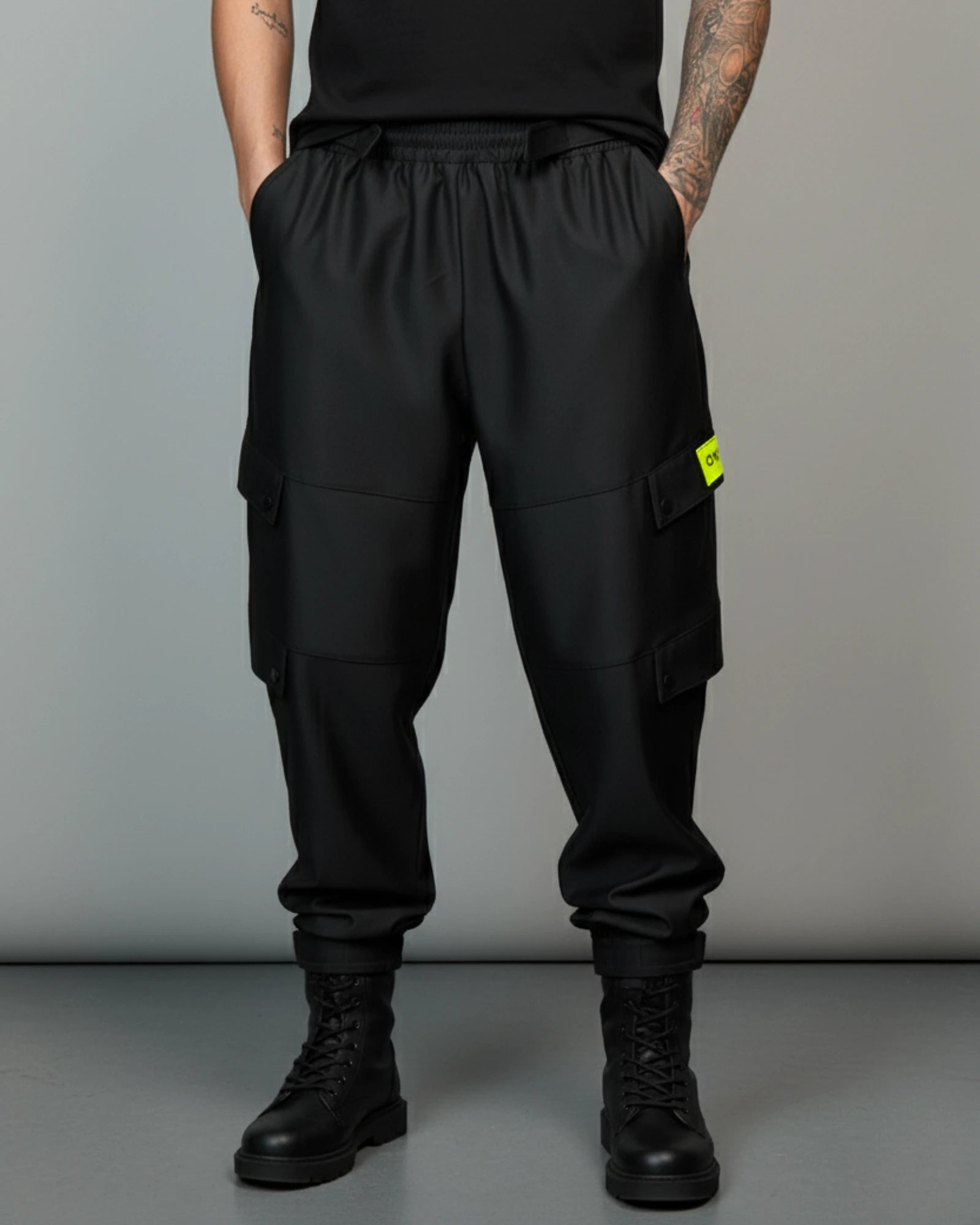 Pantalones Genesis Flow – Negro 