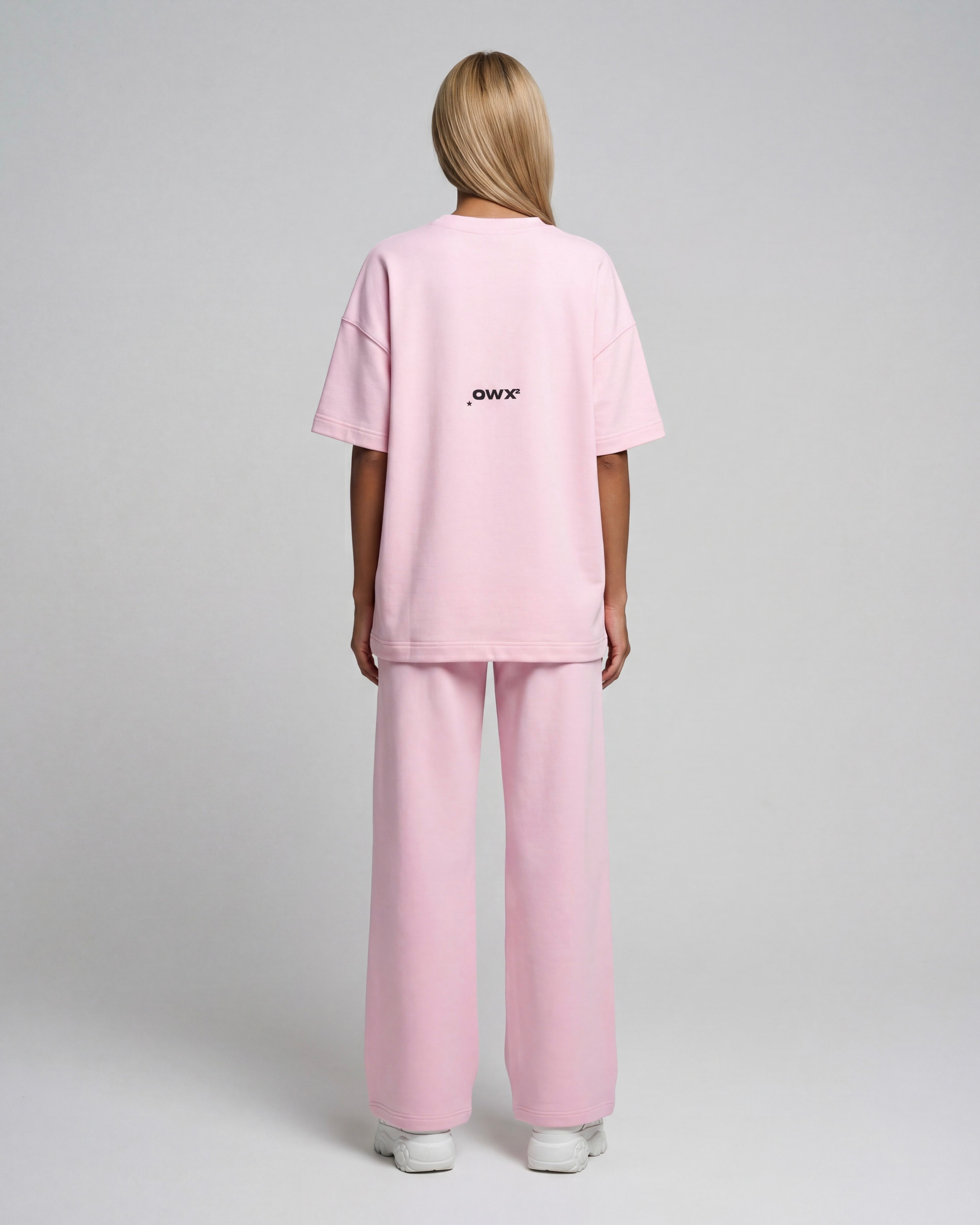 2-Piece Women Set: Urban T-Shirt and Wide-Leg Trousers – Pink